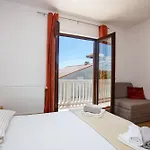 Apartments By The Sea Tisno, Murter - 812