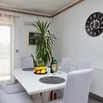 Apartments By The Sea Tisno, Murter - 812 Διαμέρισμα