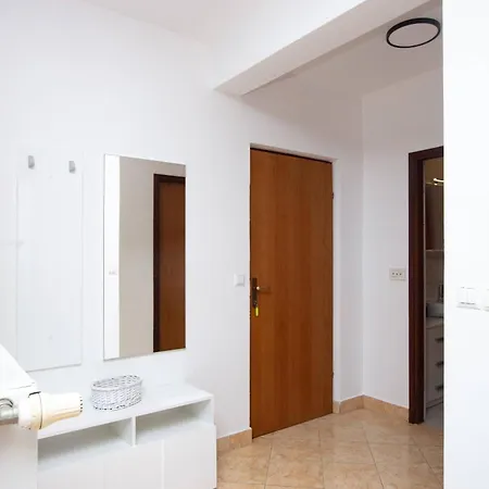 Apartments By The Sea Tisno, Murter - 812 * Tisno