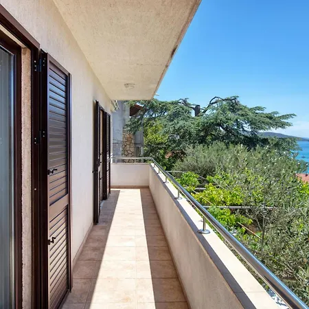 Apartments By The Sea Tisno, Murter - 812 Apartment Tisno