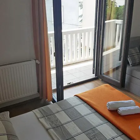 Appartamento By The Sea Tisno, Murter - 812 Tisno