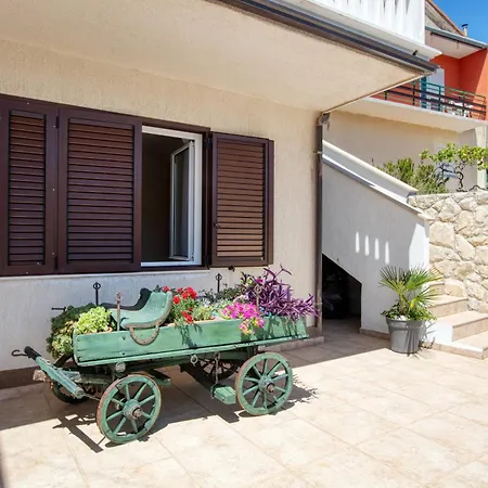 Apartman By The Sea Tisno, Murter - 812 *