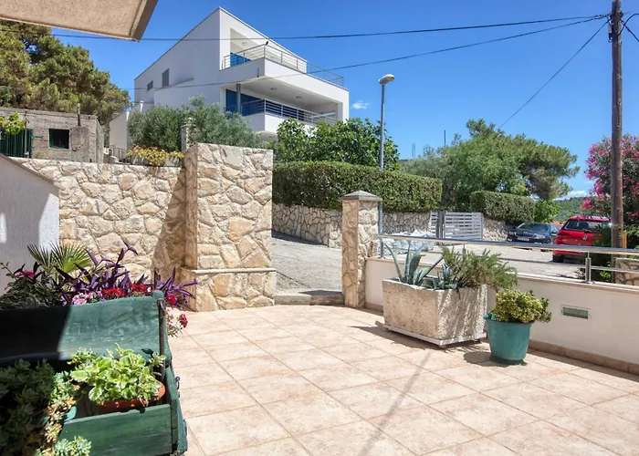 By The Sea Tisno, Murter - 812 *